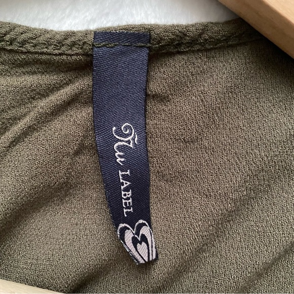 Green Oversized Ruffle Trim Peplum Tunic Tank Top - Picture 5 of 8